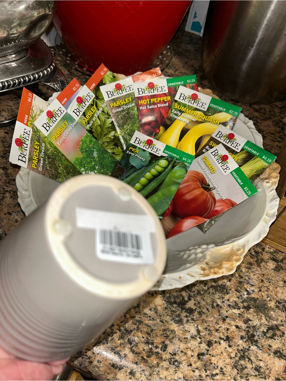 Premium Selection $50 Vegetable Seed Packets Including Little Gray Potting - Picture 6 of 7